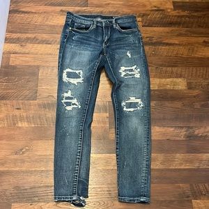 BlankNYC Distressed Blue Crop Skinny Jeans. Size 29
